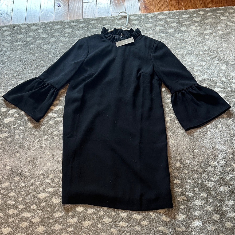 Elegant Black Ruffle Sleeve Dress